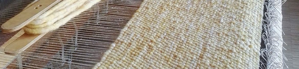 Handgewebte Wollteppiche aus schadstofffreier Schurwolle